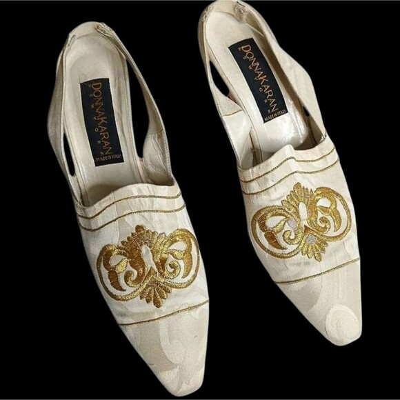 Vintage Black Label Donna Karan Italian Coll. Gold Slip On Mules - Picture 3 of 13